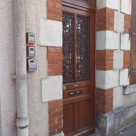 Apartment Tres Bel Face Au Chateau 2 Ch 4 Pers - Baudelaire *